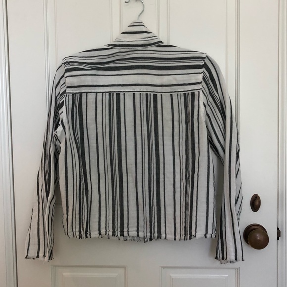 ★ Jen’s Pirates Booty Blouse ★ LN ★ - Picture 4 of 7